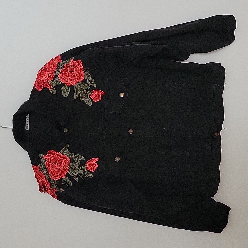 Flower Applique Jeans Jacket